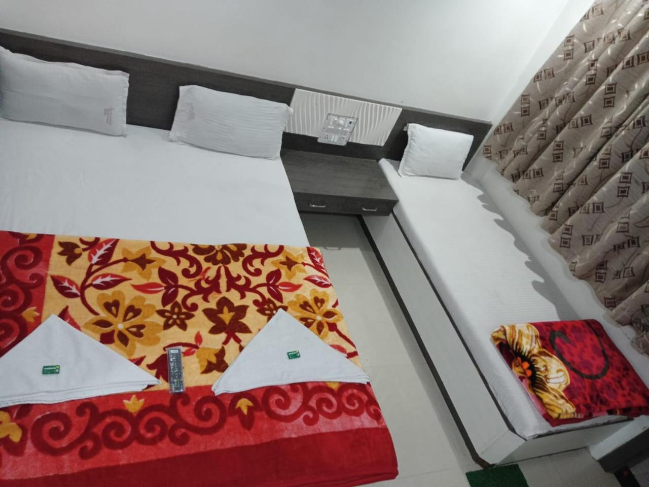 Hotel Shri Sai Darshan Shirdi Exterior photo